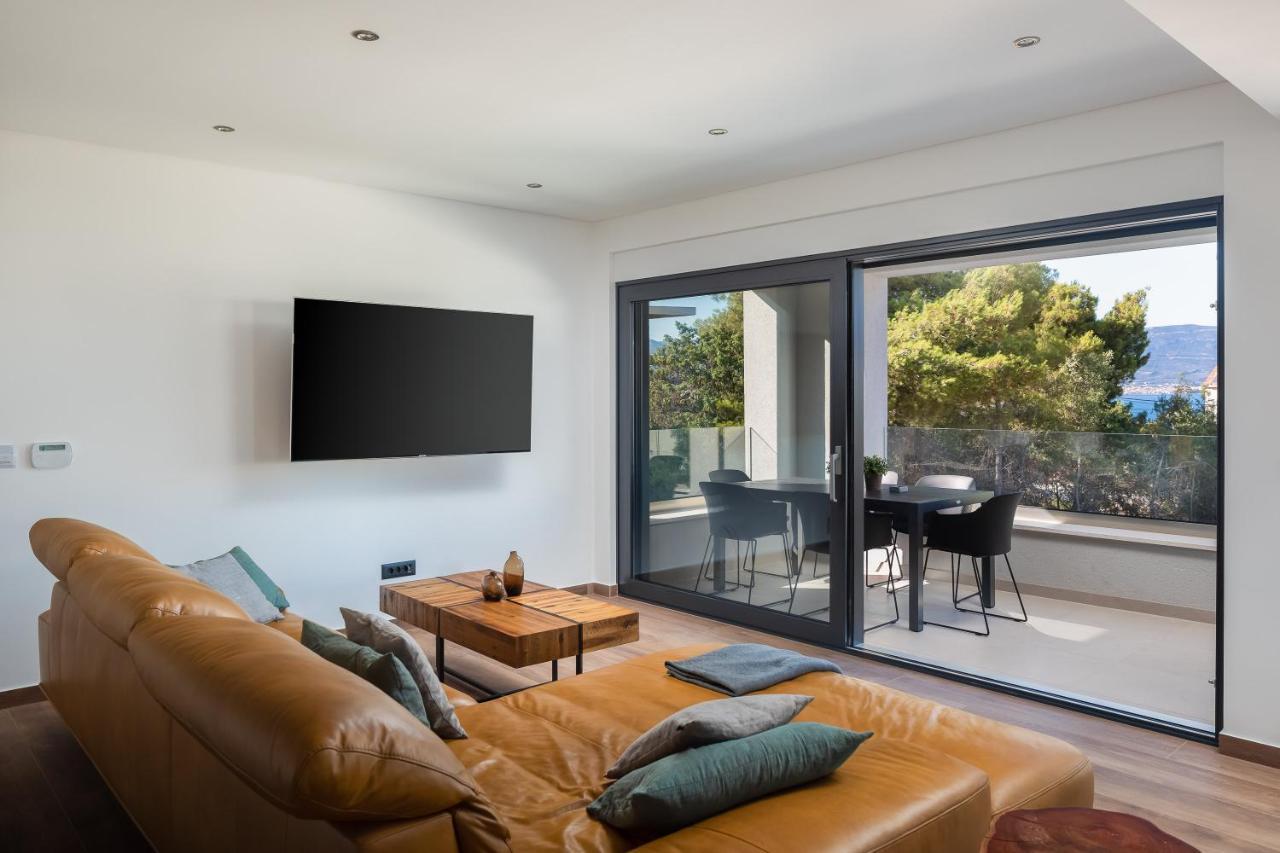 House & Apartment Slatine