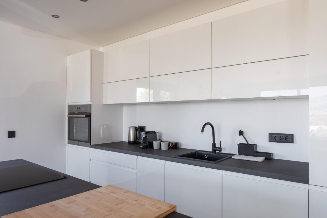 House & Slatine